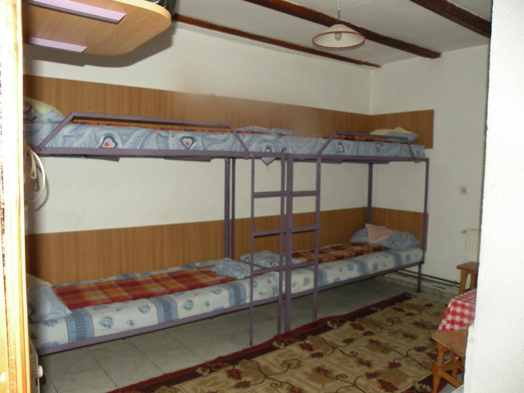Camping Paradisul Soferilor Onesti Ruang foto